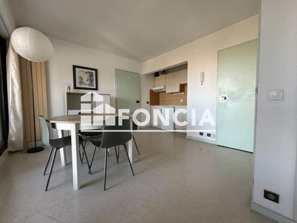 À vendre Studio 27.48 m² - La Rochelle 17000
