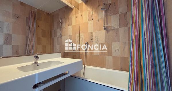 À vendre Studio 27.48 m² - La Rochelle 17000