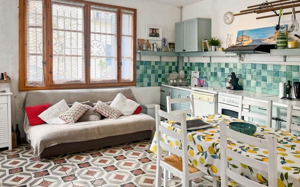 Maison à vendre    4 pièces •  Marseillan