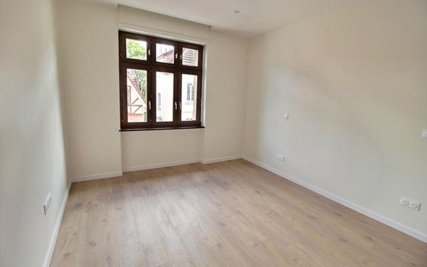 Appartement à louer    4 pièces •  Saint-Louis