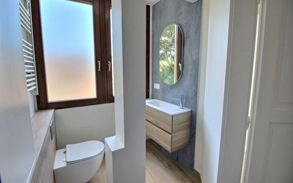 Appartement à louer    4 pièces •  Saint-Louis