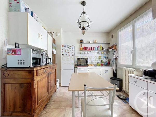Maison à vendre  4 pièces - 86,64 m 2   LES AVENIERES VEYRINS THUELLIN  - 38
