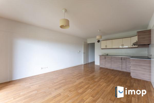 Appartement T2 lumineux avec balcon et parking couvert sécurisé