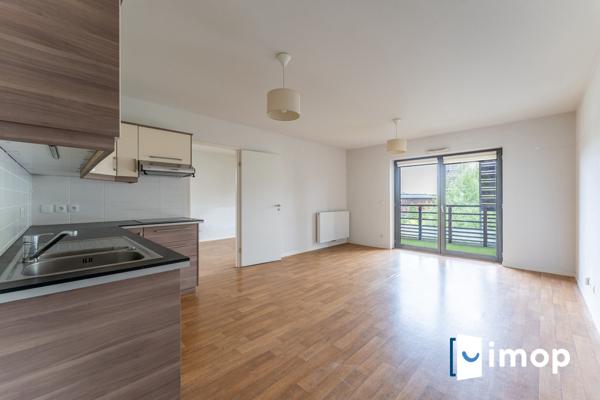 Appartement T2 lumineux avec balcon et parking couvert sécurisé