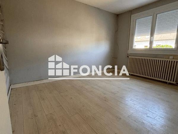 Location Maison 4 pièces 70 m² - 32 RUE DU 11 NOVEMBRE Aubigne Racan 72800