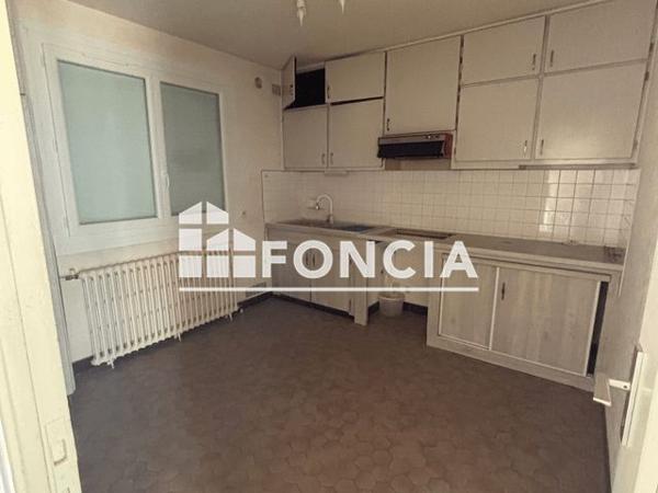 Location Maison 4 pièces 70 m² - 32 RUE DU 11 NOVEMBRE Aubigne Racan 72800