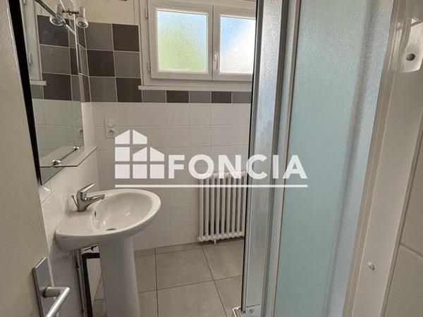 Location Maison 4 pièces 70 m² - 32 RUE DU 11 NOVEMBRE Aubigne Racan 72800