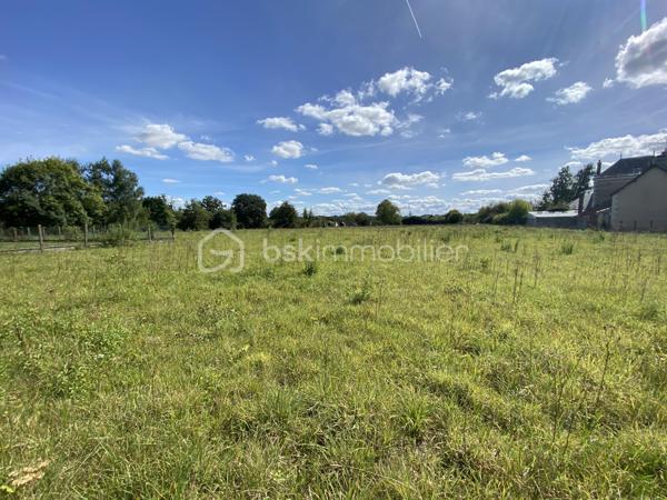 Terrain de 4 432 m²