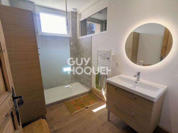 APPARTEMENT À LOUER DE 4 PIÈCES DE 105,00 M²