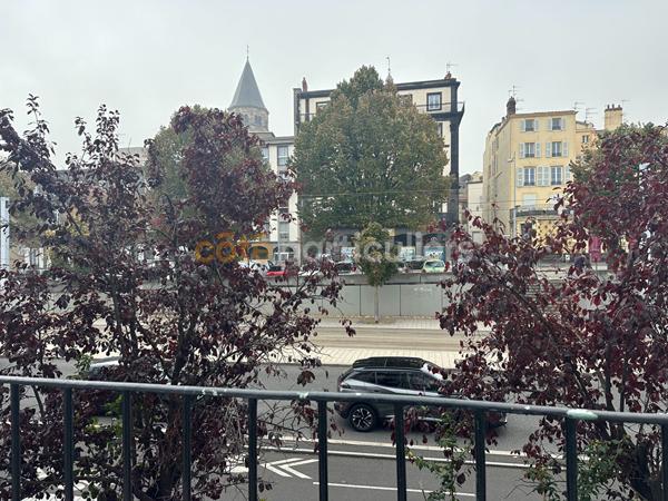 Vente
                Appartement19 m² - 1 Pièce -
                    CLERMONT FERRAND (63000)