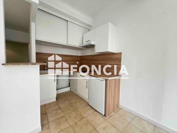 Location Studio 23.78 m² - 71 RUE MEYNADIER Cannes 06400