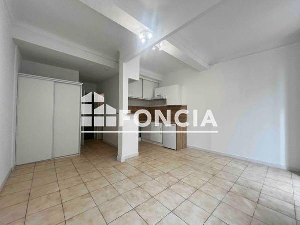 Location Studio 23.78 m² - 71 RUE MEYNADIER Cannes 06400