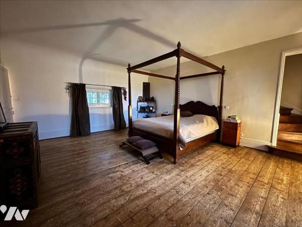 MAison ancienne 295 m²