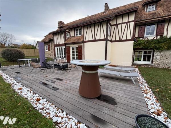 MAison ancienne 295 m²