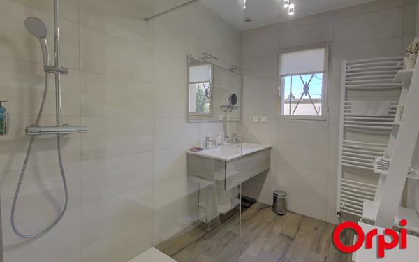 Maison à vendre    5 pièces • 150 m2 Bourgoin-Jallieu