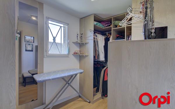 Maison à vendre    5 pièces • 150 m2 Bourgoin-Jallieu