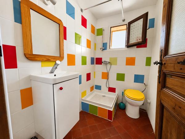 Maison de village 4 chambres avec dépendance : habiter, louer ou travailler