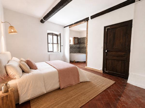 Maison de village 4 chambres avec dépendance : habiter, louer ou travailler