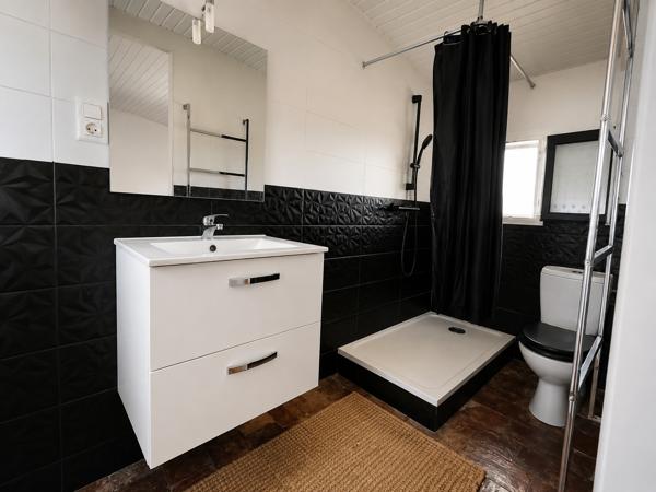 Maison de village 4 chambres avec dépendance : habiter, louer ou travailler