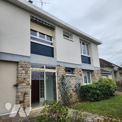 Maison à LA FERTE BERNARD