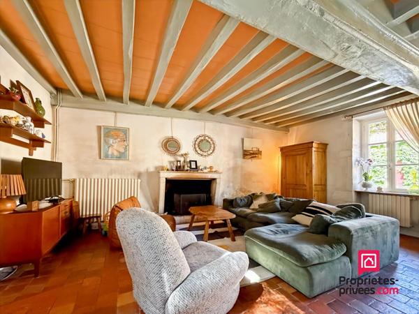 AVALLON MAISON RENOVEE AVEC JARDIN