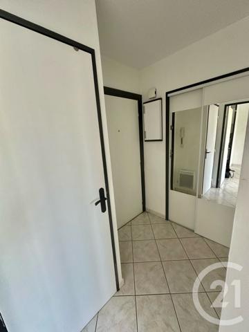 Appartement F2 à vendre  2 pièces - 31,84 m2 MANTES LA JOLIE - 78