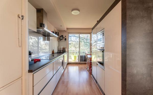 Appartement à vendre    3 pièces • 87,86 m2 Caluire-et-Cuire