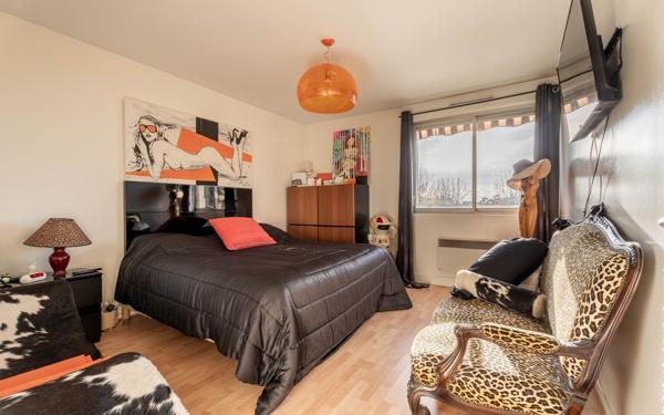 Appartement à vendre    3 pièces • 87,86 m2 Caluire-et-Cuire