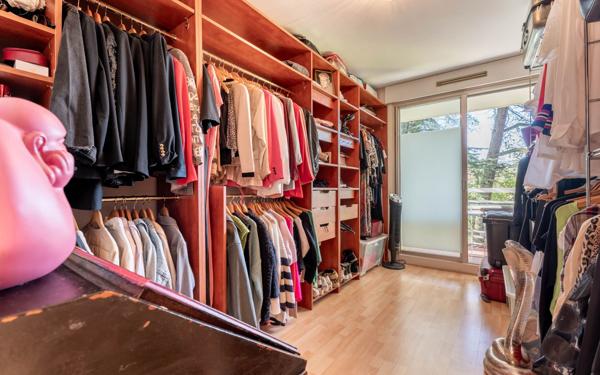 Appartement à vendre    3 pièces • 87,86 m2 Caluire-et-Cuire