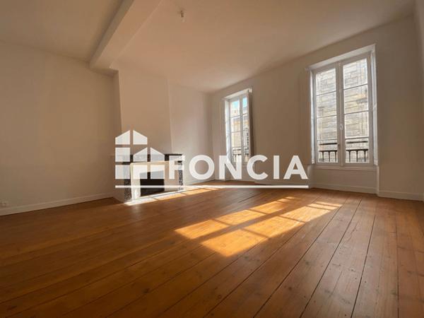 Location Appartement 4 pièces 120.06 m² - 73 RUE NOTRE DAME Bordeaux 33000