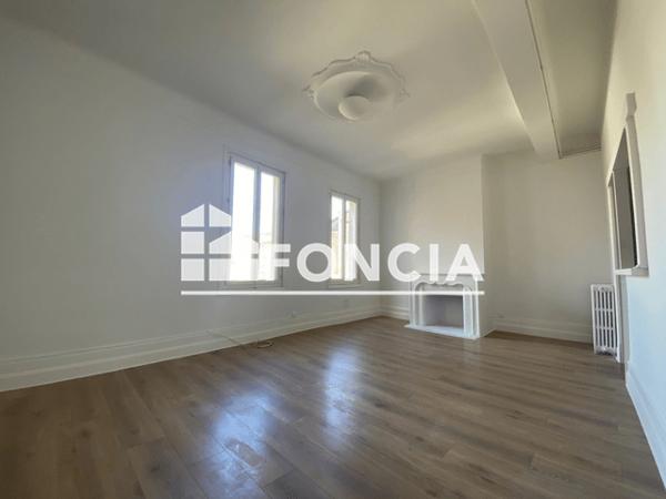 Location Appartement 4 pièces 120.06 m² - 73 RUE NOTRE DAME Bordeaux 33000