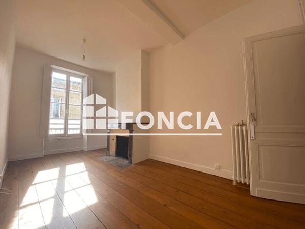 Location Appartement 4 pièces 120.06 m² - 73 RUE NOTRE DAME Bordeaux 33000