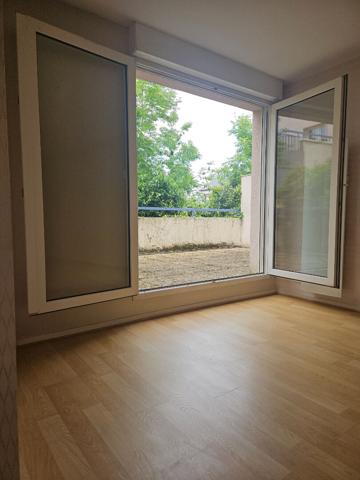 Appartement T2 lumineux avec terrasse végétalisée et un accès direct au garage