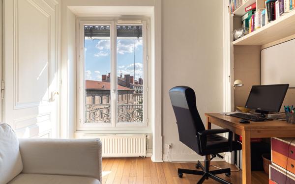 Appartement à vendre    5 pièces • 108 m2 Lyon 3