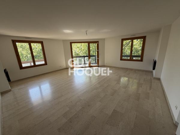 Appartement à louer de 4 pièces de 131.9 m²