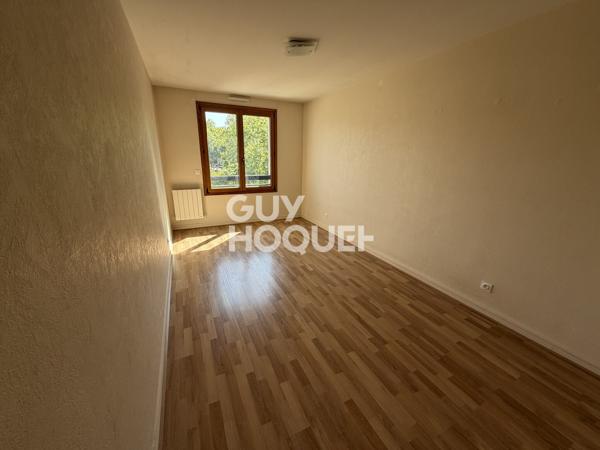 Appartement à louer de 4 pièces de 131.9 m²