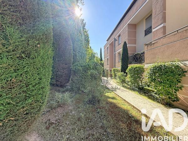 Location appartement 2 pièces 33,46 m² Aix-en-Provence