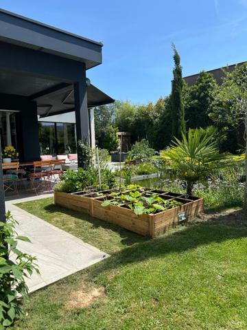 bois guillaume Maison moderne toit plat 150m² plein pied jardin 750m² garage 3 chambres suite parentale DPE B quartier collège leonard de vinci