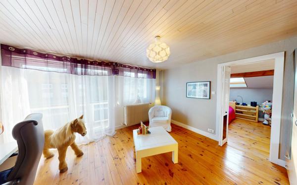 Maison à vendre    8 pièces • 299,72 m2 Metz