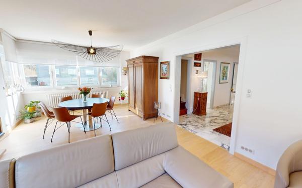 Maison à vendre    8 pièces • 299,72 m2 Metz