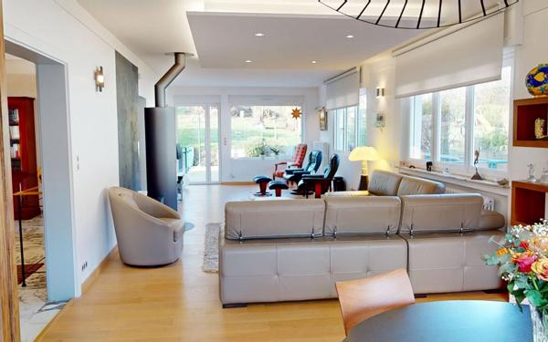 Maison à vendre    8 pièces • 299,72 m2 Metz