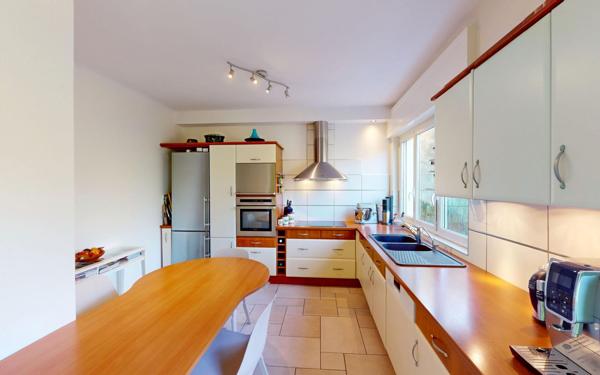 Maison à vendre    8 pièces • 299,72 m2 Metz