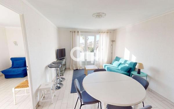 Appartement à vendre    3 pièces • 50 m2 Carqueiranne