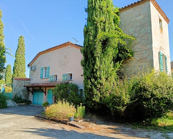 Achat maison près de SAINT MICHEL - 6 pièce(s) - 210 m² - 235 000 €