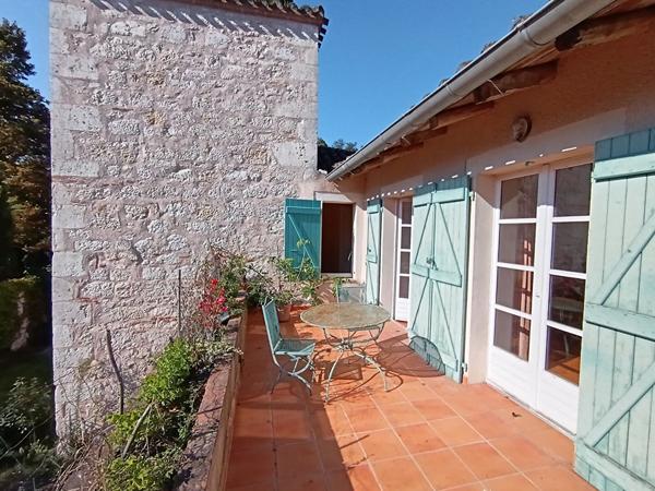 Achat maison près de SAINT MICHEL - 6 pièce(s) - 210 m² - 235 000 €