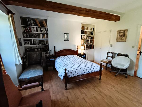 Achat maison près de SAINT MICHEL - 6 pièce(s) - 210 m² - 235 000 €