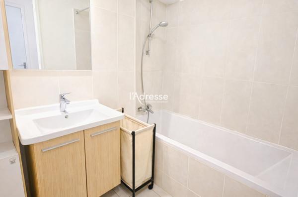 Gare Montparnasse - Appartement familial avec vue dégagée sur jardin arboré