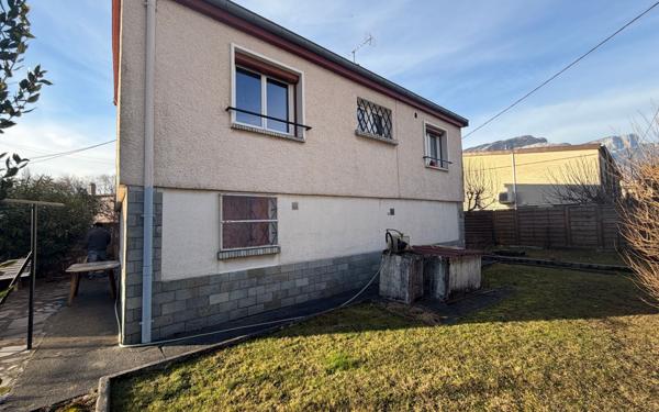 Maison à vendre    4 pièces • 83 m2 Saint-Égrève