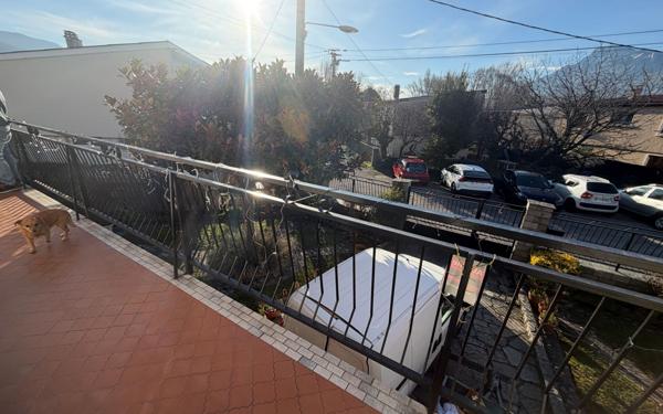 Maison à vendre    4 pièces • 83 m2 Saint-Égrève