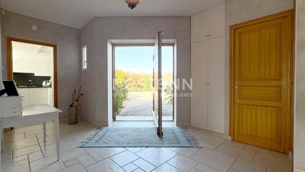 Maison Le Fenouiller 7 pièce(s) 202 m2